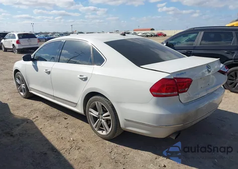 2014 Volkswagen Passat 2.0L Tdi Sel Premium z USA, uszkodzony, nr VIN 1VWCN7A31EC070920
